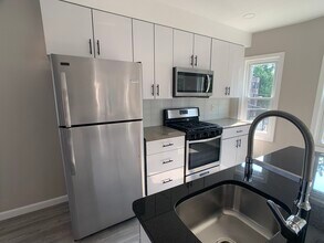 66 Quint Ave, Unit 1 in Boston, MA - Building Photo - Building Photo