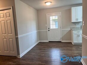 144 Angela Dr in Madison, AL - Building Photo - Building Photo
