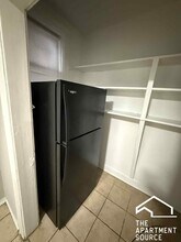 6304 N Oakley Ave in Chicago, IL - Building Photo - Building Photo