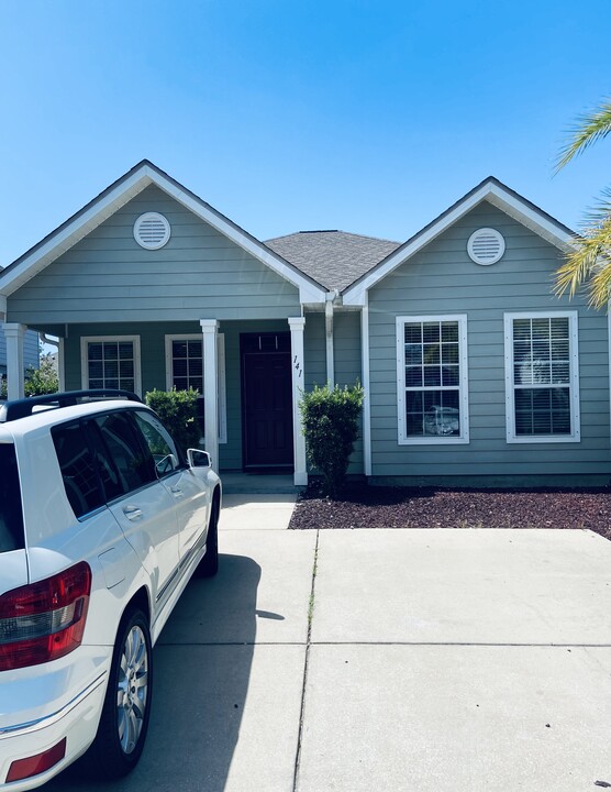 141 Water Oaks Loop in Santa Rosa Beach, FL - Building Photo