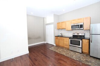 829 N 26th St in Philadelphia, PA - Building Photo - Building Photo