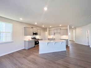 377 Pine St in Reidville, SC - Building Photo - Building Photo