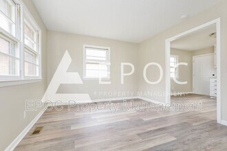 1504 Barto Pl in Greensboro, NC - Building Photo - Building Photo