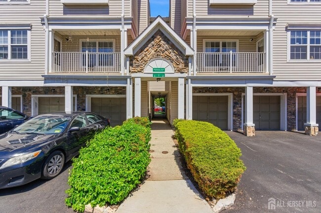 property at 15 Wilmbelton Ct