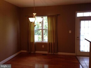 2207 Kimball Pl in Silver Spring, MD - Building Photo - Building Photo