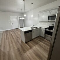 3811 W 1530 N in Lehi, UT - Building Photo