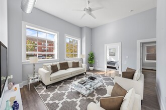 3305 Park Ave. in St. Louis, MO - Foto de edificio - Interior Photo