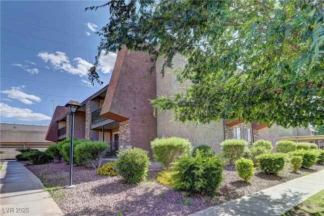 property at 5097 Indian River Dr