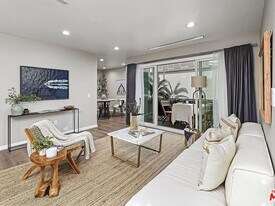 3939 E, Unit 45 in Long Beach, CA - Building Photo