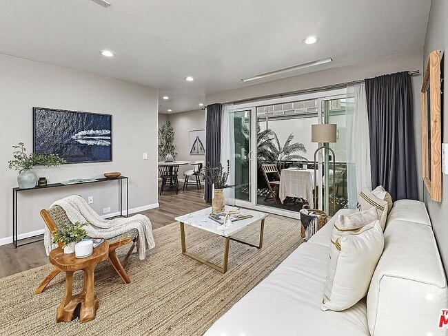 3939 E, Unit 45