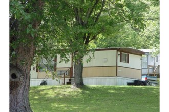 8701 Happy Valley Rd in Cave City, KY - Building Photo - Building Photo