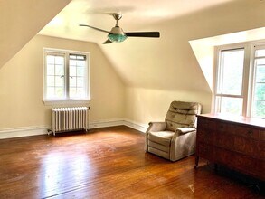 526 Greystone Rd, Unit 3rd floor suite in Merion Station, PA - Building Photo - Building Photo
