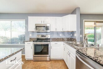 2447 W Via Dona Rd in Phoenix, AZ - Building Photo - Building Photo