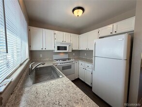 862 Summer Dr in Littleton, CO - Foto de edificio - Building Photo