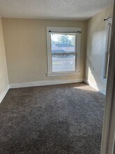 1203 W Yakima Ave in Yakima, WA - Building Photo - Building Photo