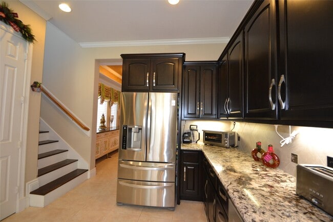 property at 5303 Fenwick Way Ct