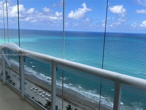 3140 S Ocean Dr, Unit 2205 in Hallandale Beach, FL - Building Photo - Building Photo