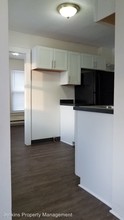 1143 7th Ave in Newport, MN - Building Photo - Building Photo