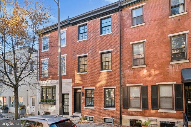 2006 Pine St, Unit 2
