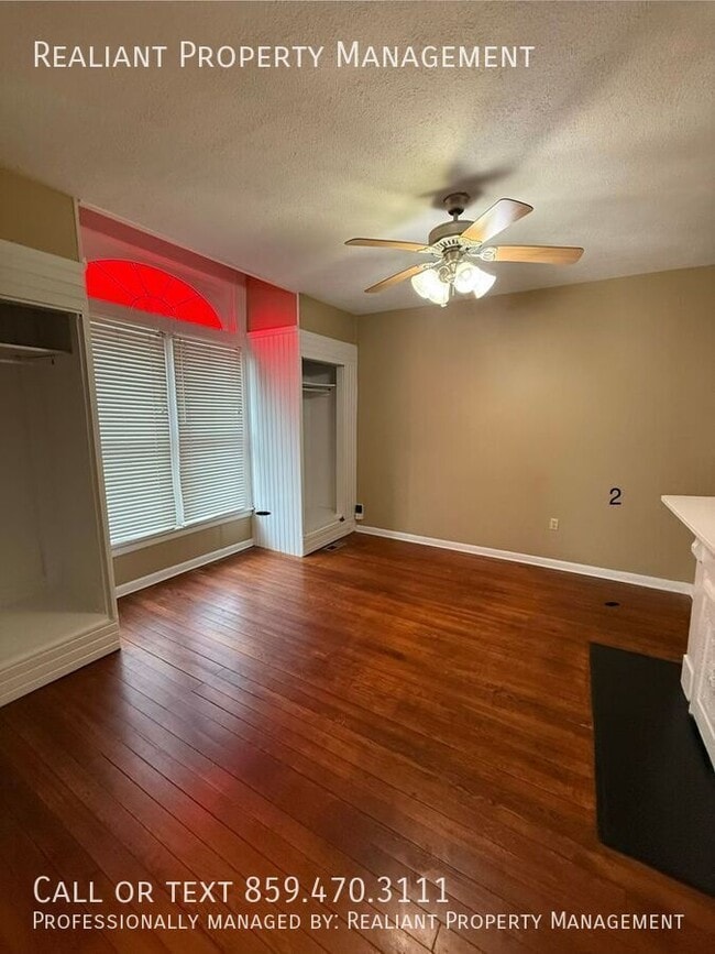 711 W Maxwell St in Lexington, KY - Building Photo - Building Photo