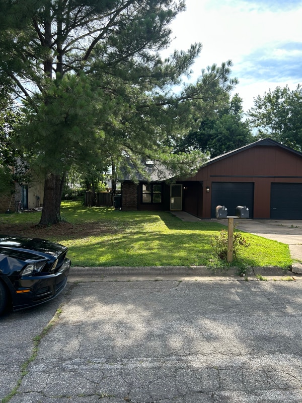 property at 1020 N Turtle Creek Dr