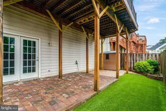 6809 Morning Brook Terrace in Alexandria, VA - Building Photo - Building Photo