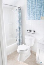 144 Pennsylvania Ave in New Britain, CT - Building Photo - Building Photo