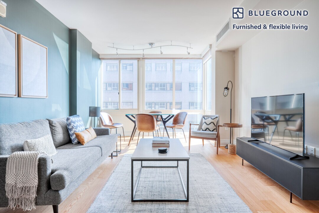 2221 I St NW, Unit FL8-ID207 in Washington, DC - Building Photo