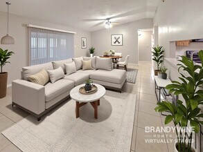 2712 Mnr Hl Dr in Brandon, FL - Foto de edificio - Building Photo