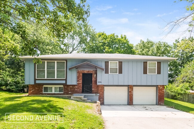 property at 1816 SE 2nd St