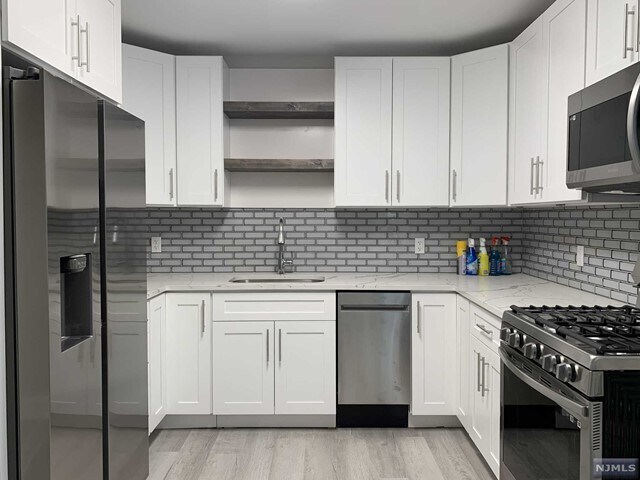 2160 Center St, Unit 4I in Fort Lee, NJ - Building Photo - Building Photo