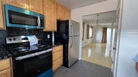 2090 Aldengate Way, Unit 2090 in Hayward, CA - Building Photo - Building Photo