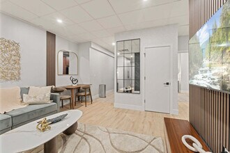117 N 15th St in Philadelphia, PA - Building Photo - Building Photo