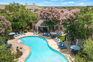The Lodge At Westover Hills in San Antonio, TX - Building Photo