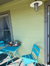 3204 Menchaca Rd in Austin, TX - Building Photo - Building Photo