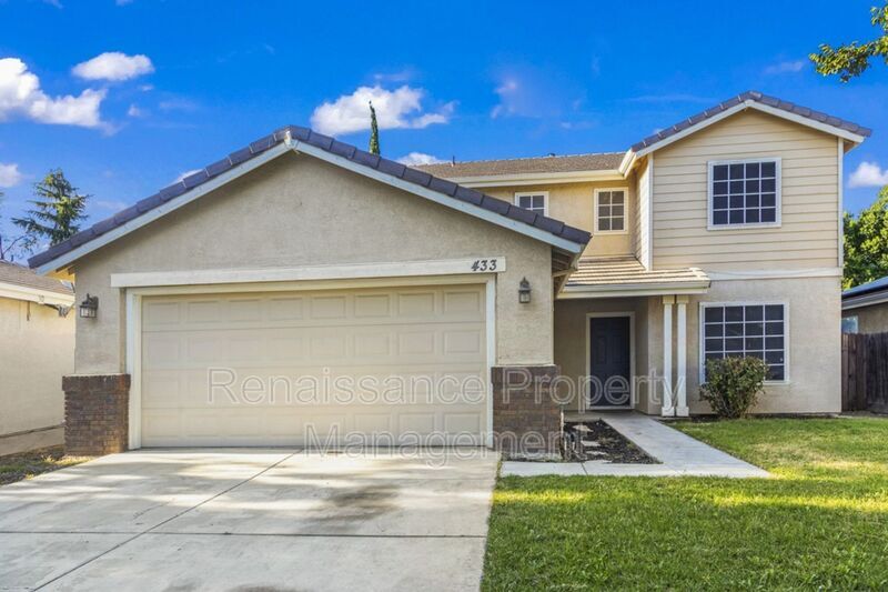 433 Glenbriar Cir in Tracy, CA - Building Photo