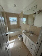 1435 W King St in Cocoa, FL - Building Photo - Building Photo