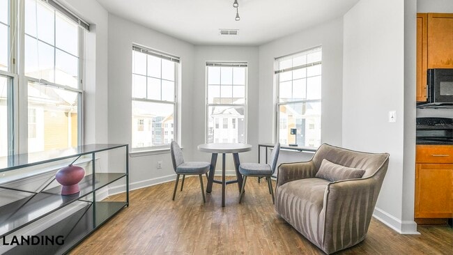 909 Mansion Dr, Unit 750-407 in Frederick, MD - Building Photo - Building Photo