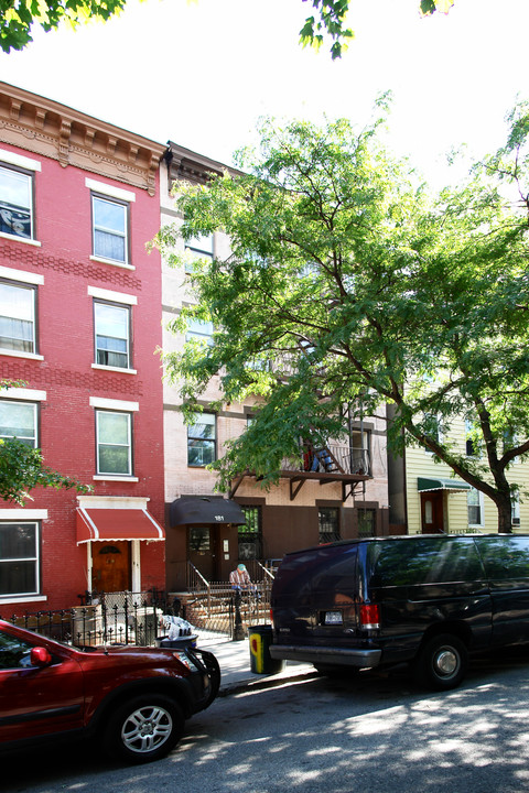 181 12th St in Brooklyn, NY - Building Photo