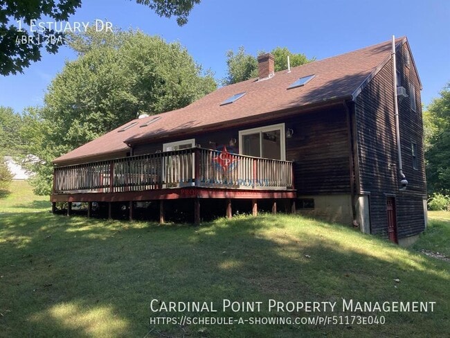 1 Estuary Dr in Kittery, ME - Building Photo - Building Photo