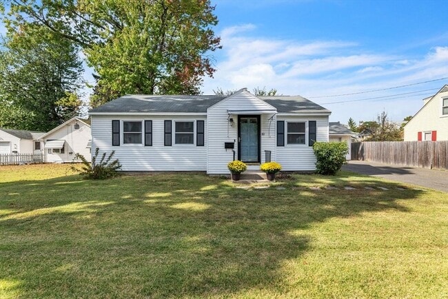 property at 80 Victoria St