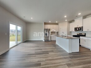 758 Treeline Rd in Moore, SC - Building Photo - Building Photo