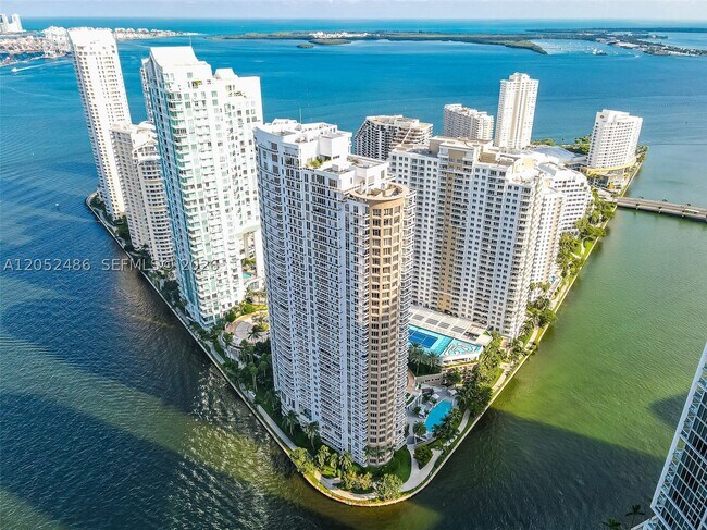 property at 801 Brickell Key Blvd