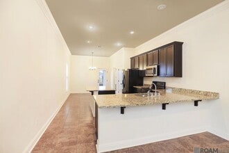 16248 Timberstone Dr in Prairieville, LA - Foto de edificio - Building Photo