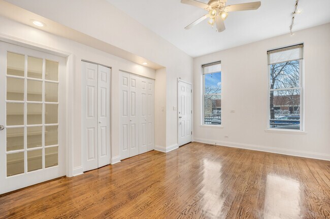 616 S Oakley Blvd in Chicago, IL - Building Photo - Building Photo