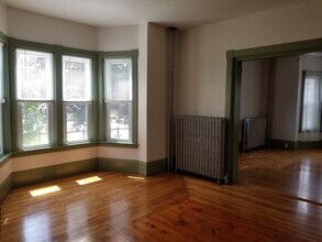 47 Washington St-Unit -one in Ayer, MA - Building Photo - Building Photo