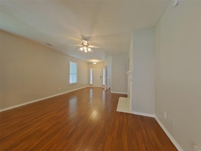 28818 Hidden Cove Dr in Magnolia, TX - Building Photo - Building Photo