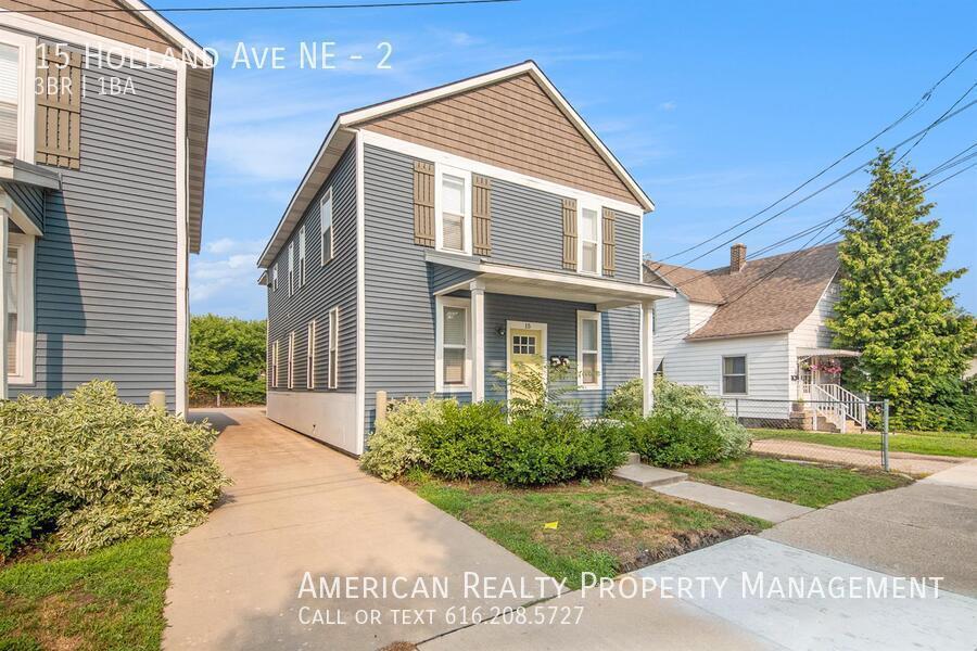 15 Holland Ave NE in Grand Rapids, MI - Building Photo