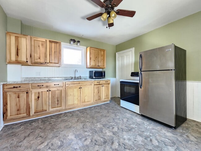 property at 72 Pier St