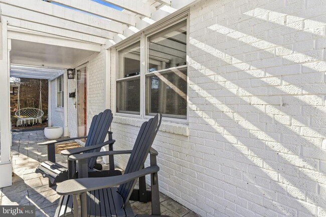 4016 Hirst Dr in Annandale, VA - Building Photo - Building Photo